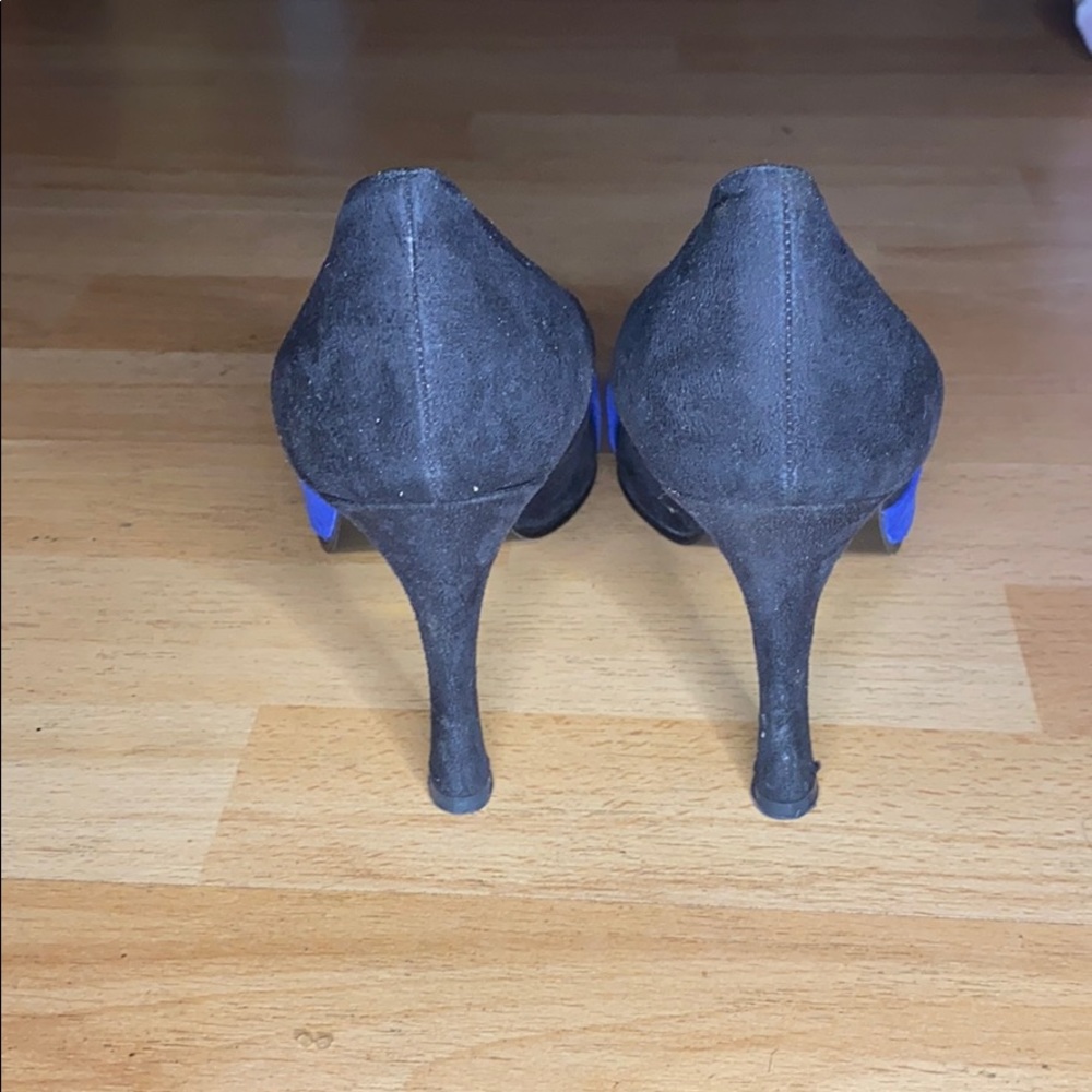 Pumps! - Picture 3 of 5